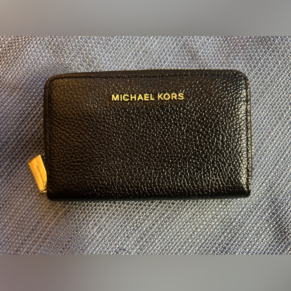Authentic Michael Kors card case-gorgeous black leather.